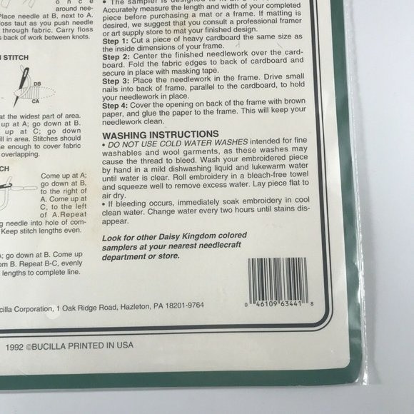 Daisy Kingdom Seasons Greetings Cross Stitch Sampler Bucilla 1992 63452 VTG - Picture 9 of 9